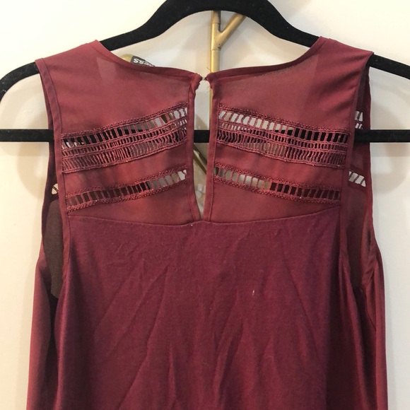 Red top - Picture 3 of 3